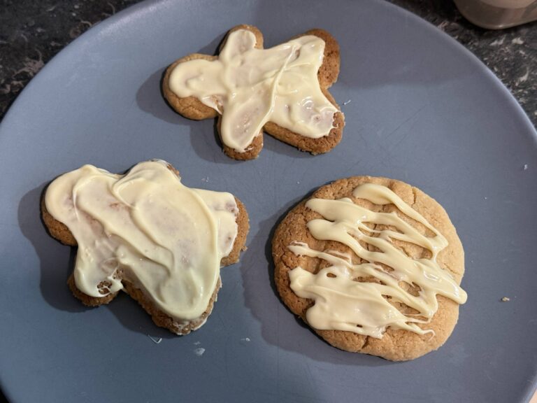 Receta de Galletas Navideñas Sin Gluten y Sin Huevo | Fáciles y Perfectas para Cortar
