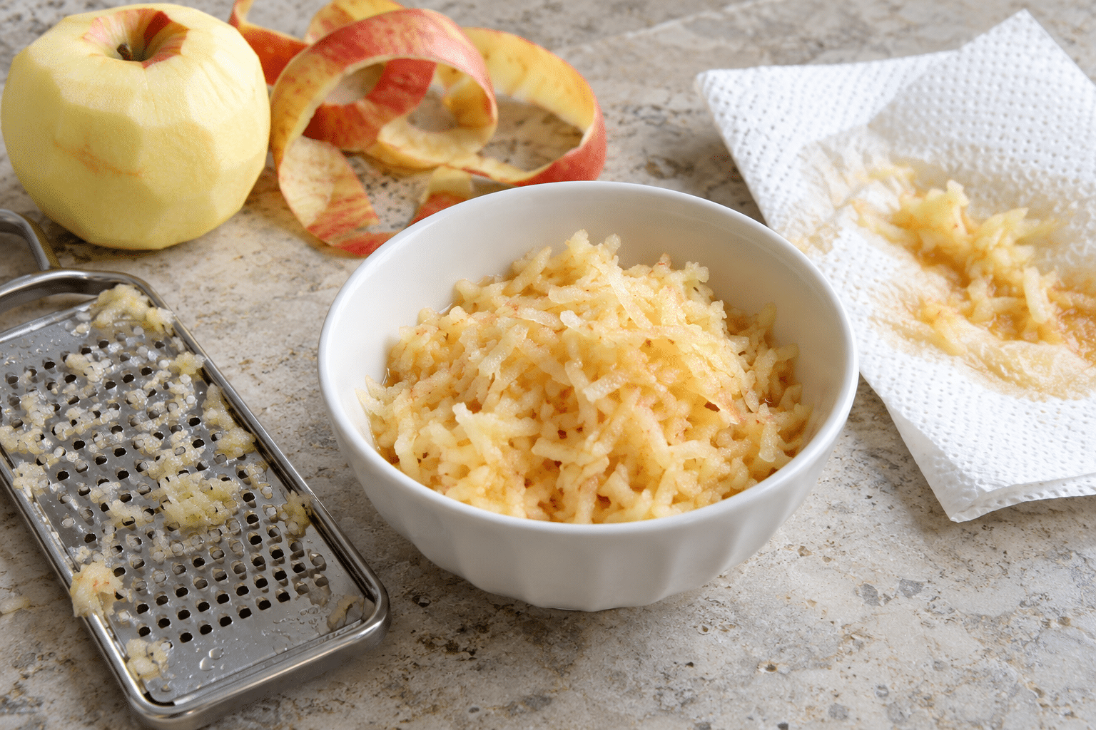 Galletas de manzana y arroz: paso 1 de preparación