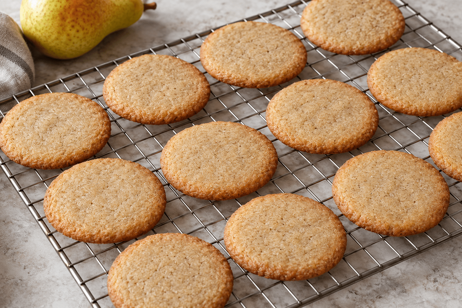 Galletas de castaña y pera: enfriar las galletas horneadas